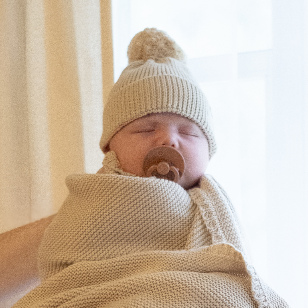 BEANIE - Beige