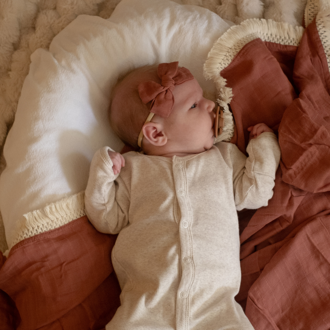 MUSLIN BOW - Merlot