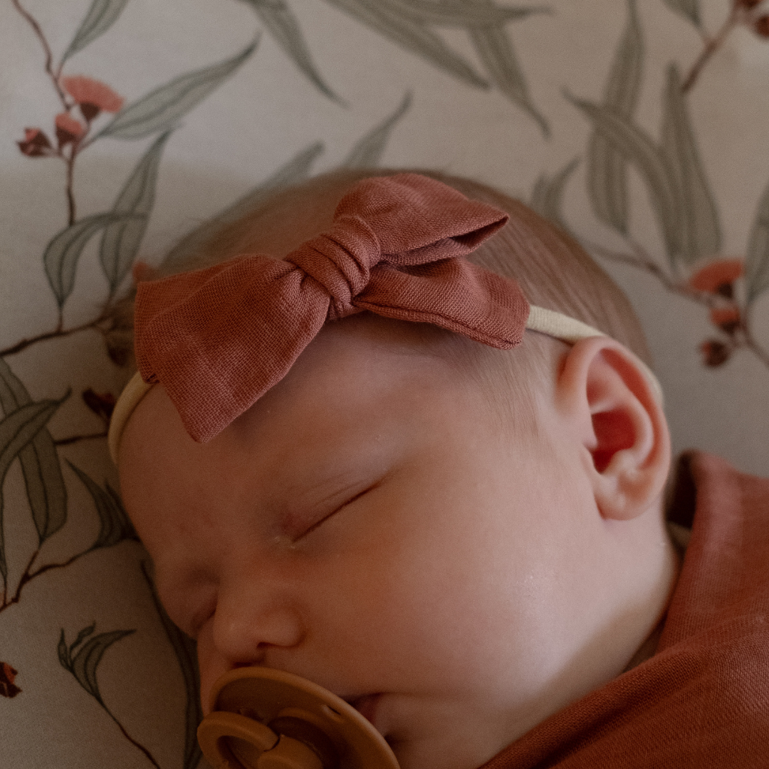 MUSLIN BOW - Merlot