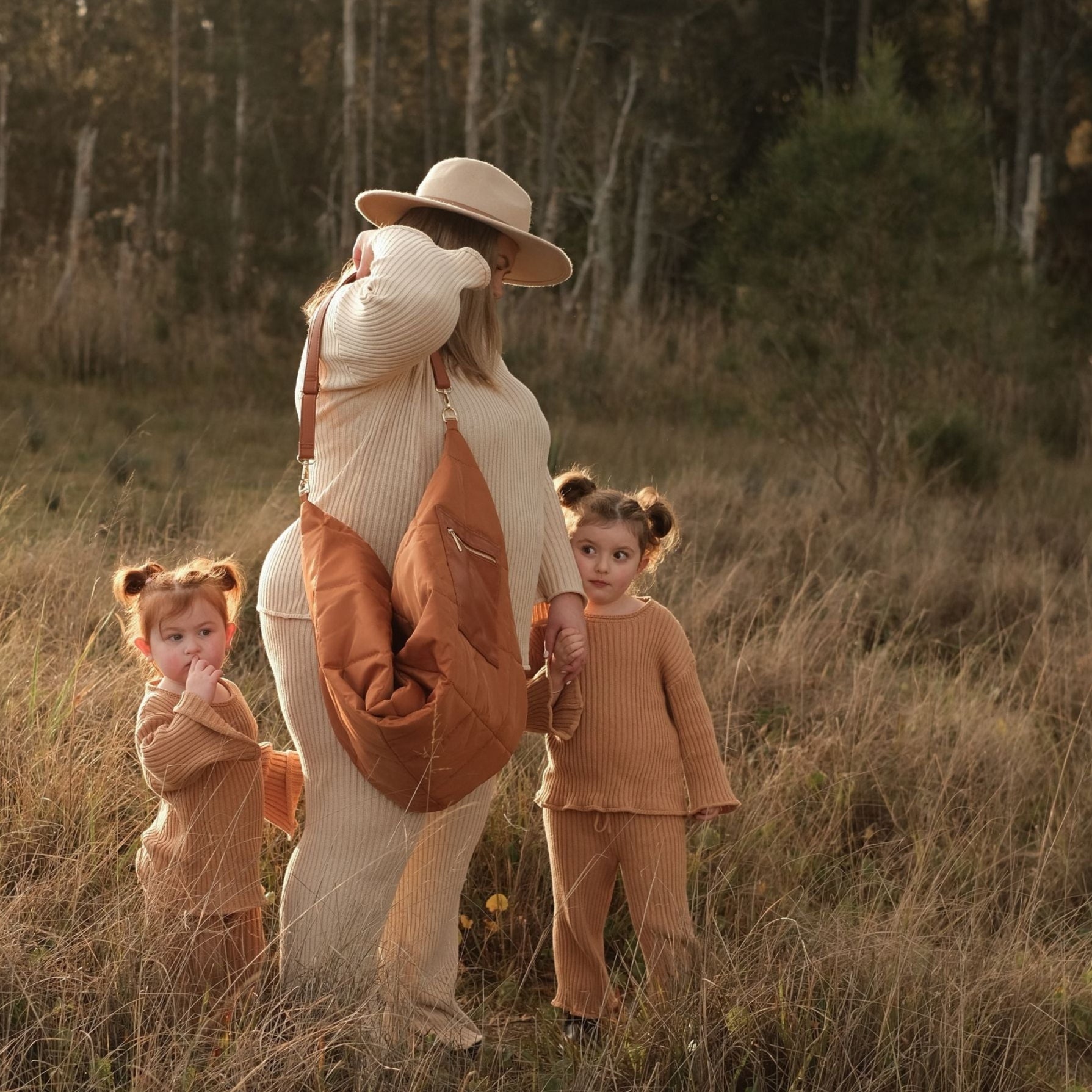 PARKER Play Bag - Tan/Banksii - Milk & Poppy