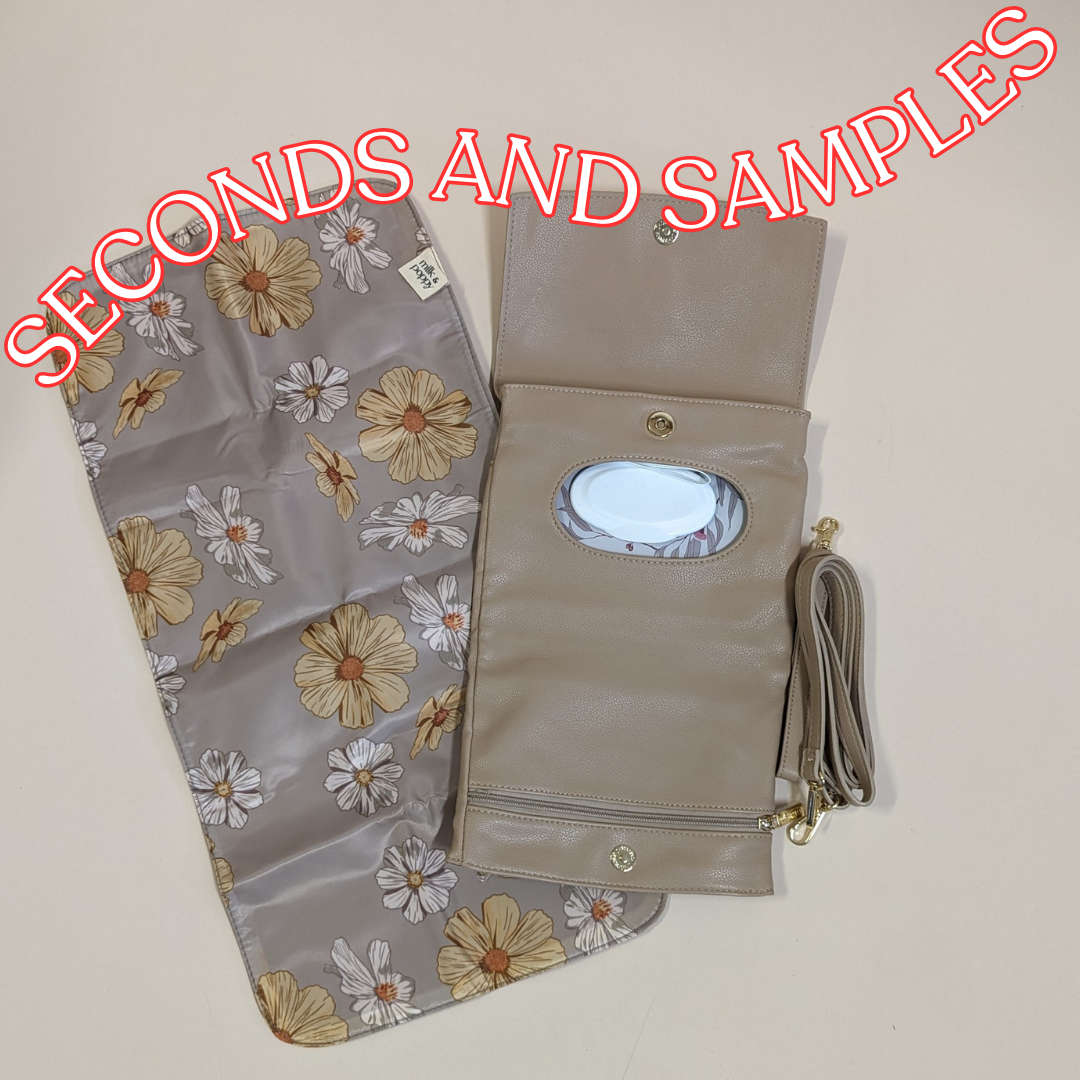 🚨Seconds & Samples🚨 ANDI Nappy Wallet