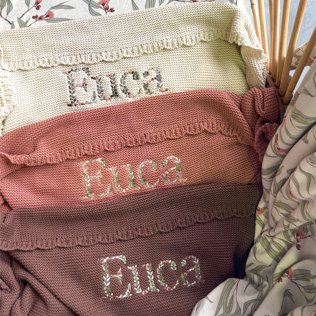 EMBROIDERED NAME BLANKET - Euca