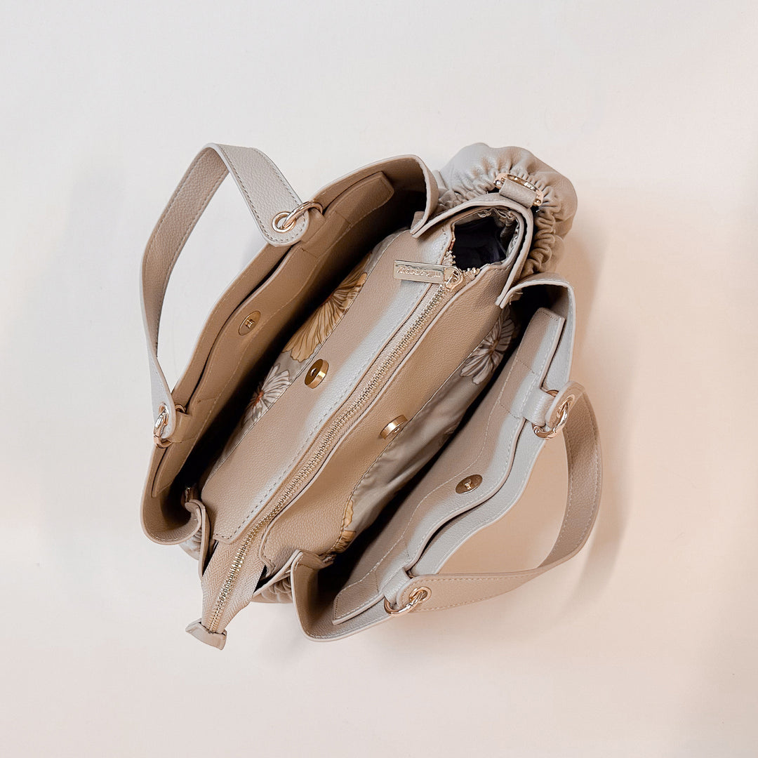 KASSIE Pram Caddy - Beige/Maeve