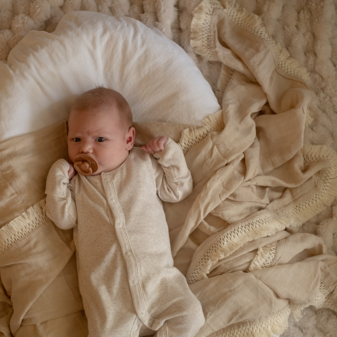 MUSLIN SWADDLE - Powder Tassel
