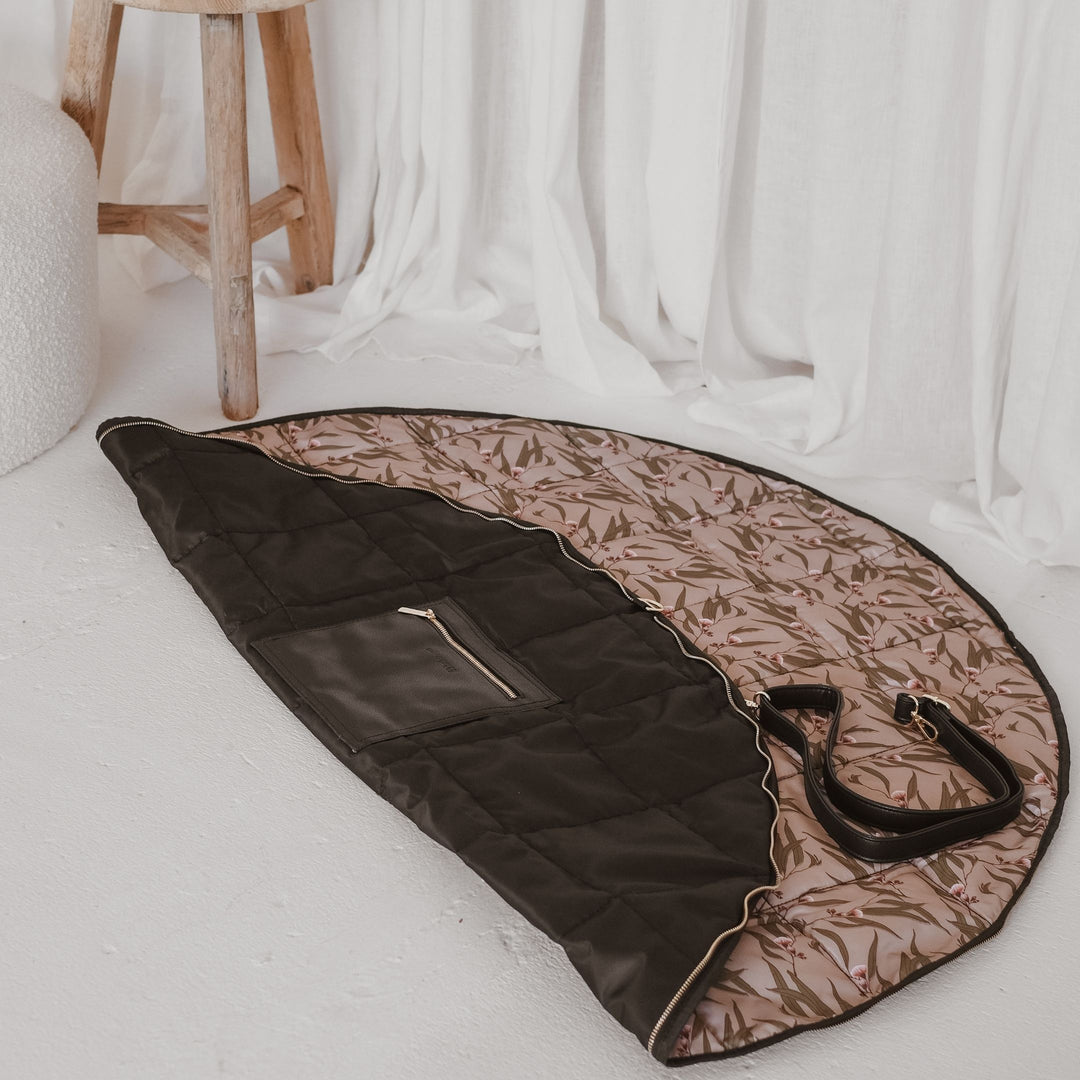 PARKER Play Bag - Black/Euca - Milk & Poppy