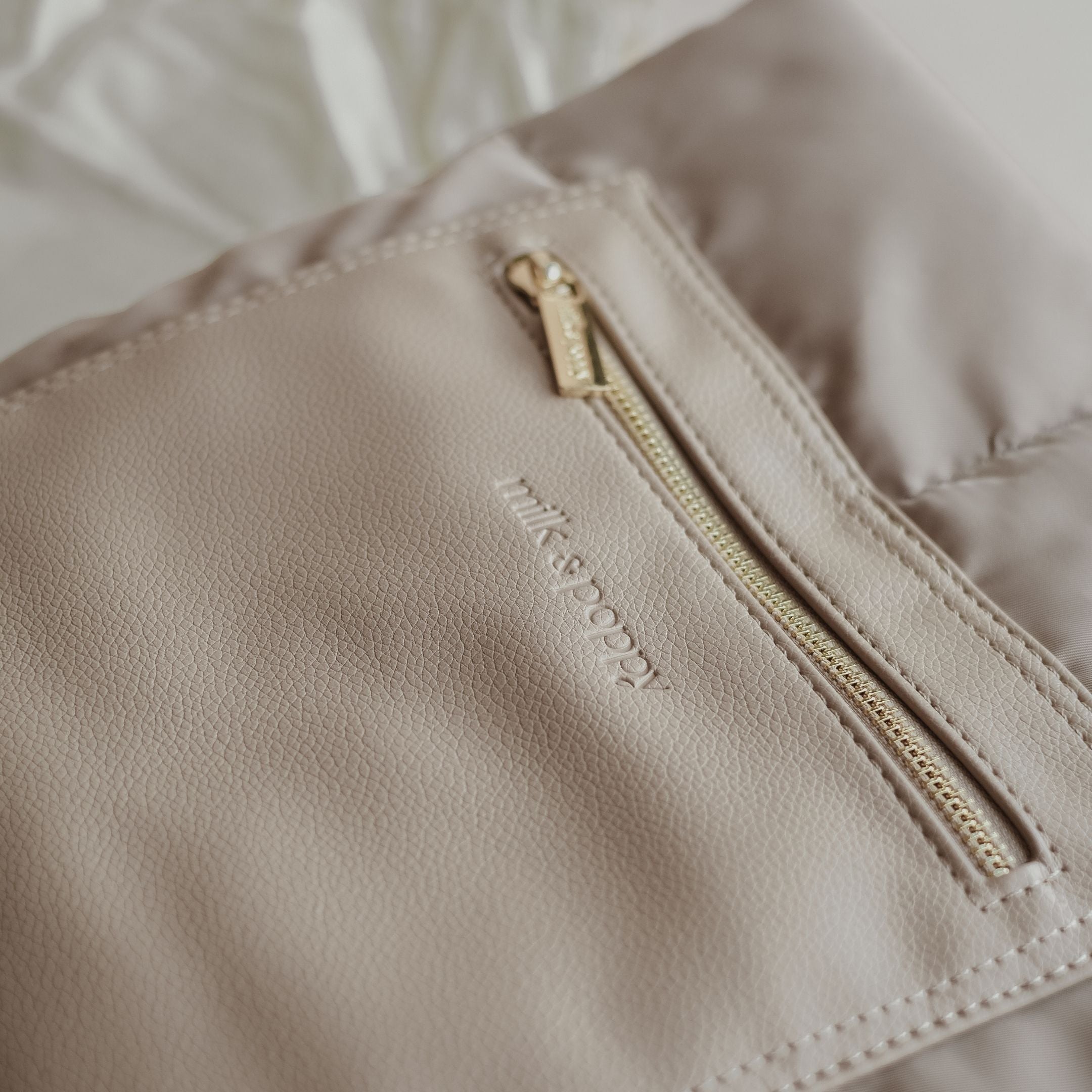 PARKER Play Bag - Beige/Maeve - Milk & Poppy